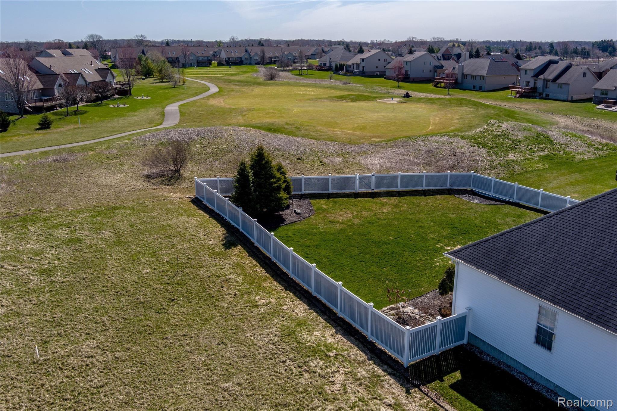 9123 Copper Ridge Drive Davison, MI 48423 - Photo 39 of 59 39 (1).jpg
