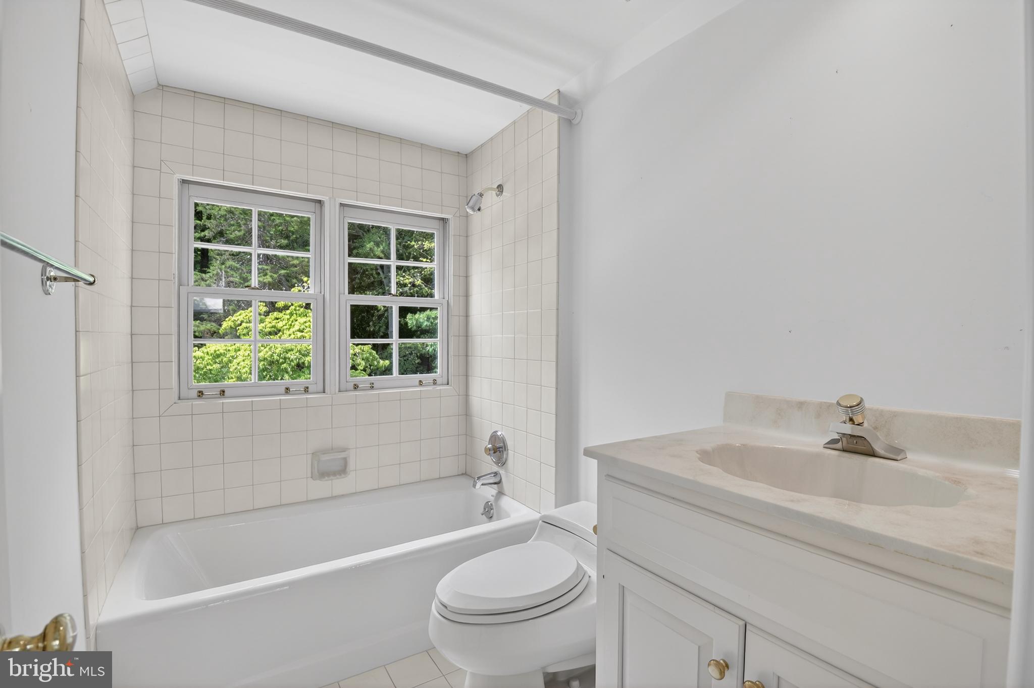 11300 Tara Road Potomac, MD 20854 - Photo 49 of 68 Gallery Image 49