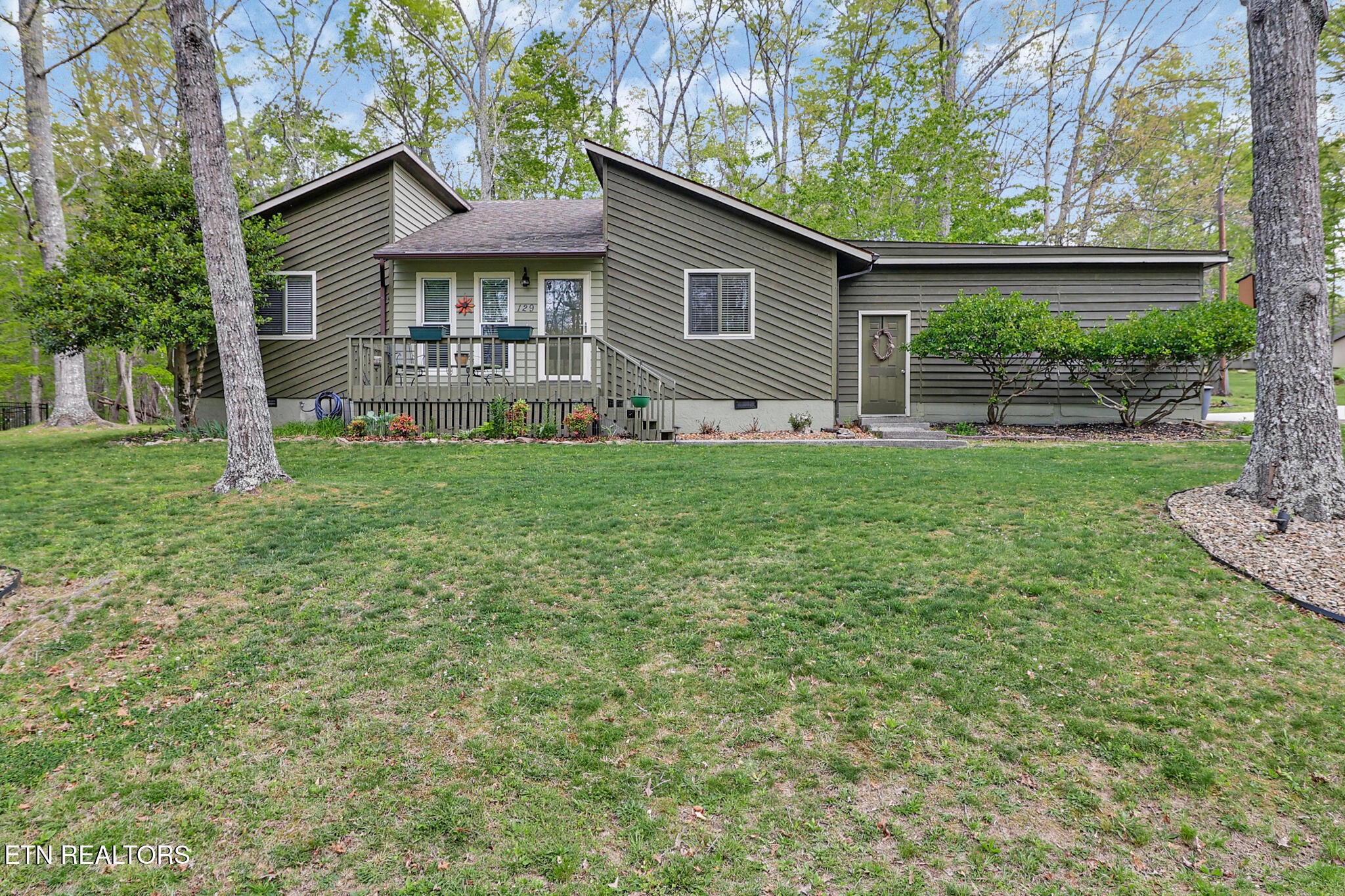 129 Norcross Road Crossville, TN 38558 - Photo 1 of 33