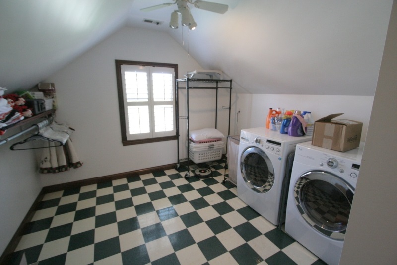 1501 Cobblestone Road Jasper, IN 47546 - Photo 24 of 30 Gallery Image 24