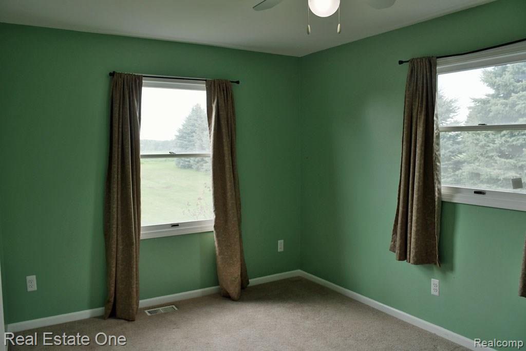 1610 Baldwin Road Lapeer, MI 48446 - Photo 15 of 42 master bedroom.jpg