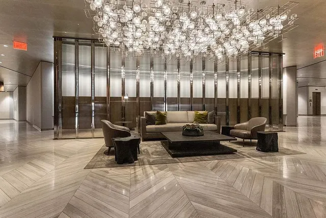 $2,500,000 | 252 7th Avenue, Unit 12Q | Chelsea