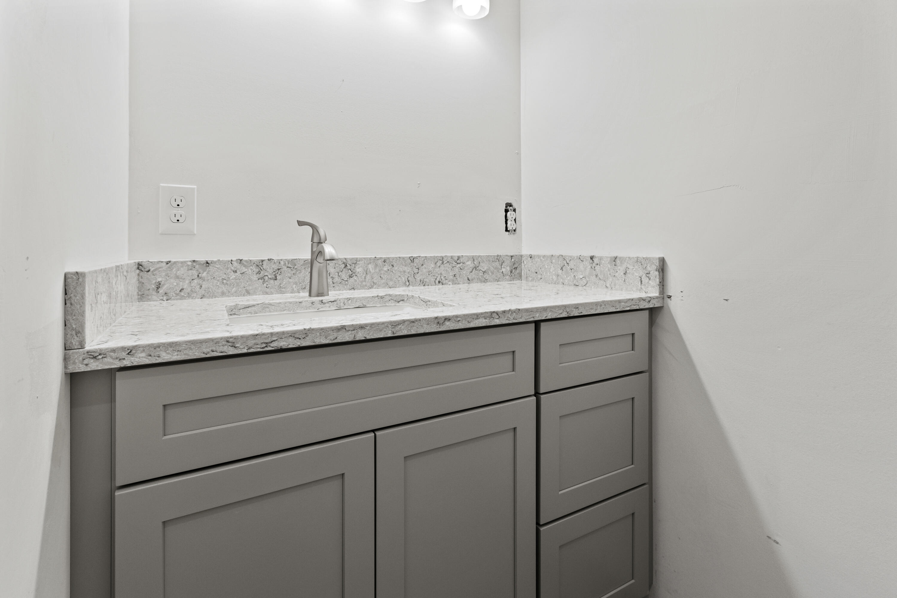 48 Tickle Way Buxton, ME 04093 - Photo 18 of 42 20250721SH-72021