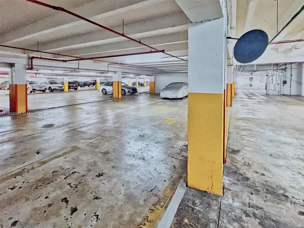 $2,800 | 2101 South Ocean Drive, Unit 1402, Hollywood, FL 33019