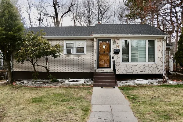 $440,000 | 56 Loxwood Street, Worcester, MA 01604