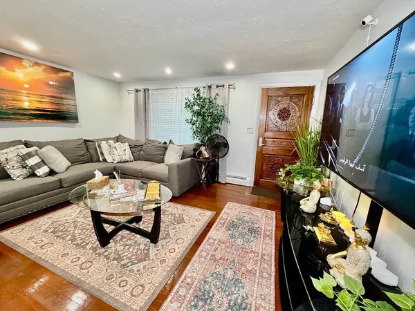 $440,000 | 56 Loxwood Street, Worcester, MA 01604