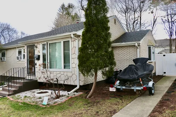 $440,000 | 56 Loxwood Street, Worcester, MA 01604