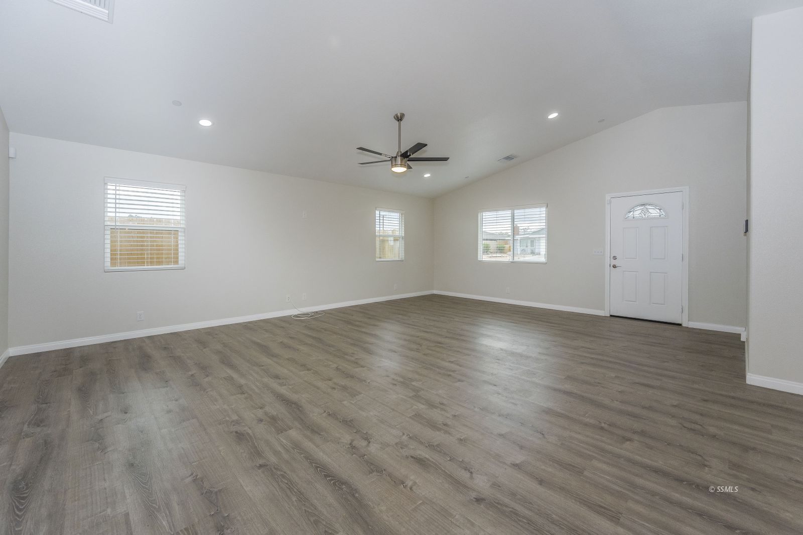 914 Mayo Street Ridgecrest, CA 93555 - Photo 24 of 48