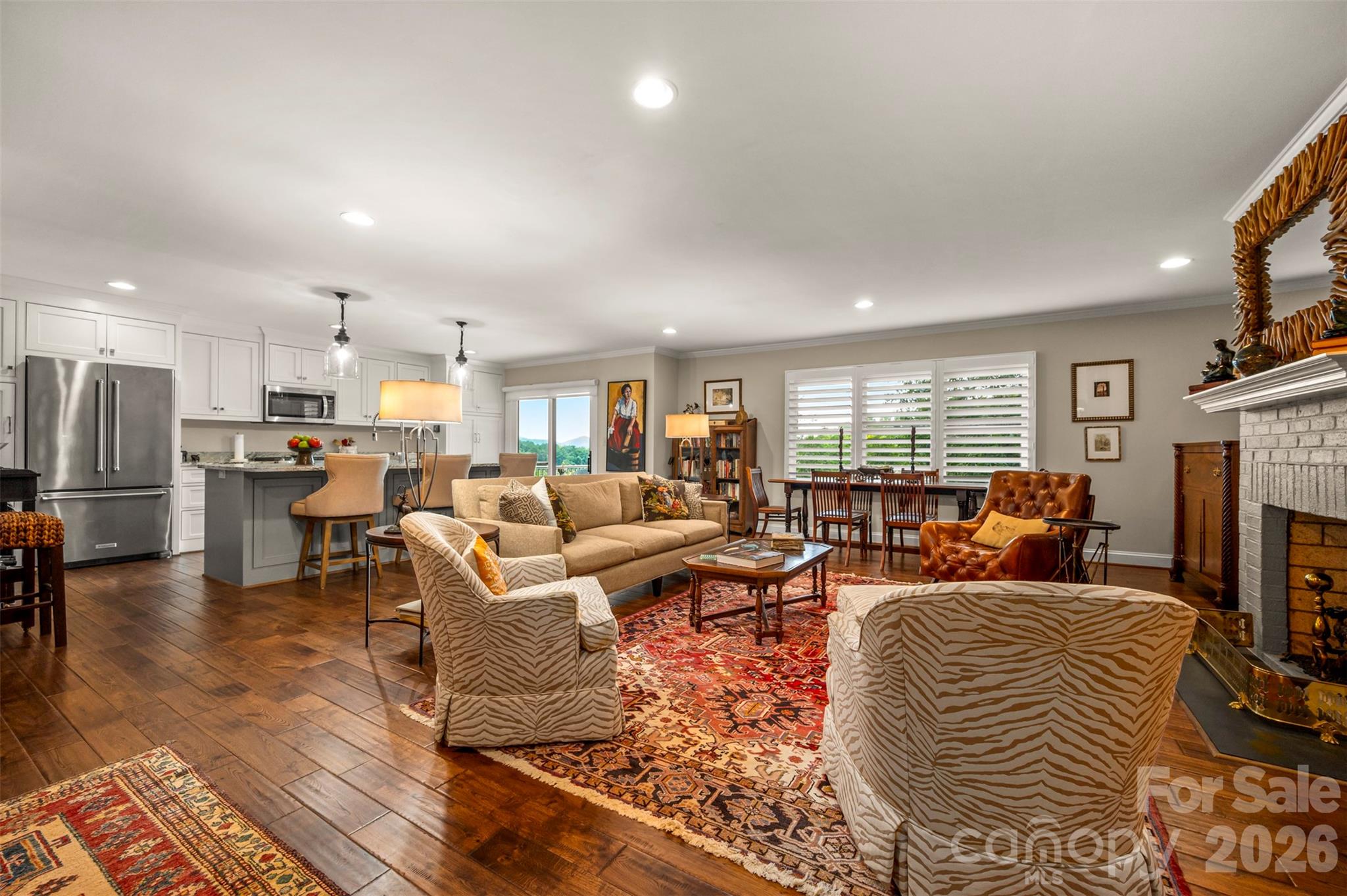 77 Chestnut Street, Unit 305 Tryon, NC 28782 - Photo 6 of 36 Gallery Image 6