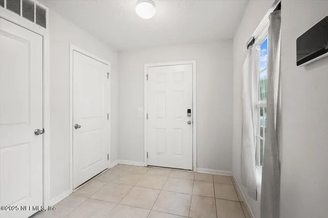 $270,000 | 2071 James Wilson Way, Jacksonville, FL 32221