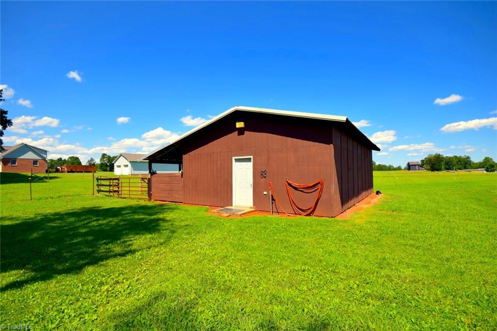 5944 Ridge Road Lexington, NC 27295 - Photo 22 of 29 Gallery Image 22