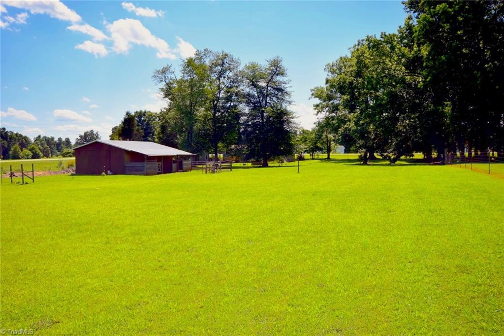 5944 Ridge Road Lexington, NC 27295 - Photo 23 of 29 Gallery Image 23