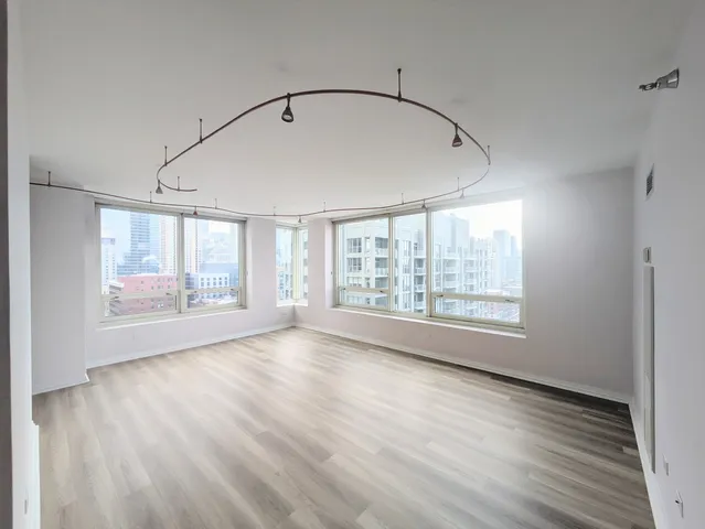 $3,600 | 33 West Ontario Street, Unit 20F, Chicago, IL 60654