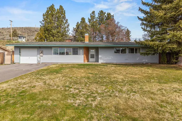 $278,000 | 10055 Westbrook Drive, Klamath Falls, OR 97603