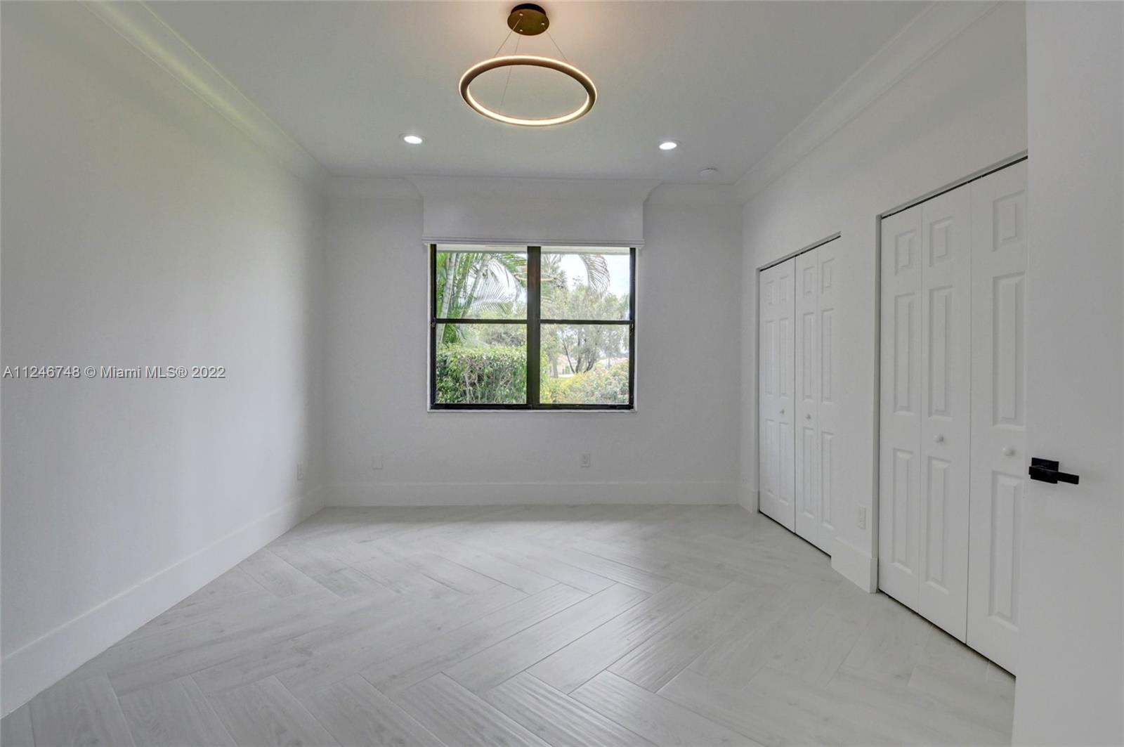 10515 Stonebridge Boulevard Boca Raton, FL 33498 - Photo 33 of 42 Gallery Image 33