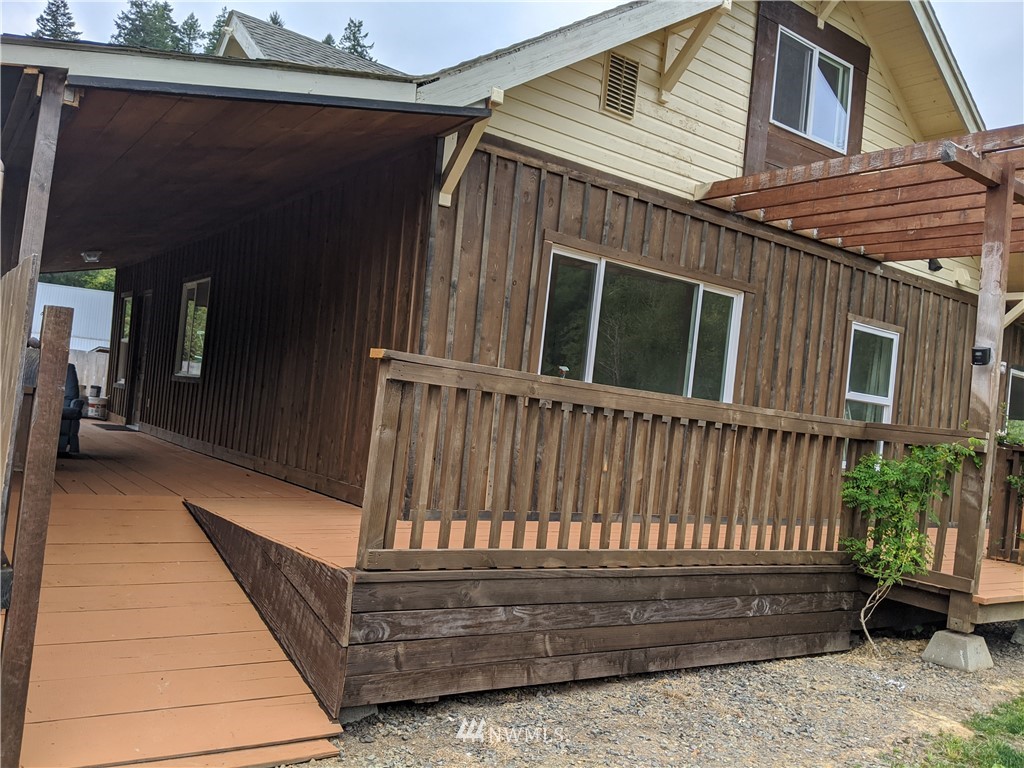 323 West Deep River Road Naselle, WA 98638 - Photo 5 of 32 Gallery Image 5
