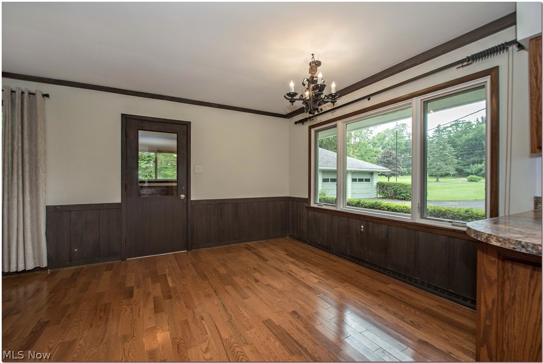 2060 Middleton Road Hudson, OH 44236 - Photo 7 of 33 Dinette area.