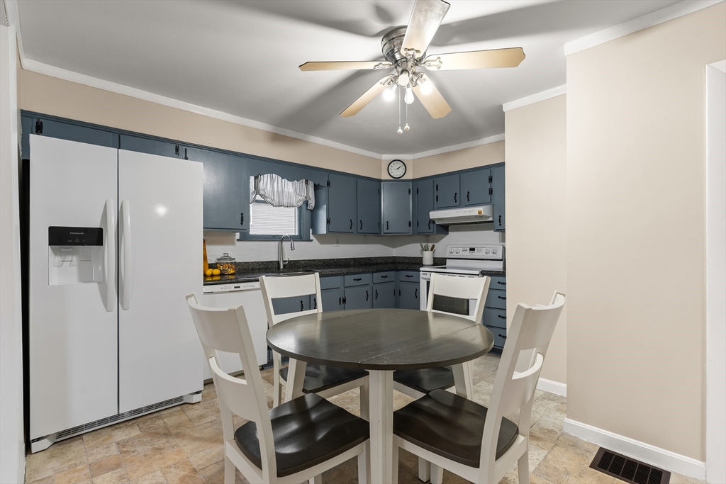 63 Sycamore Street Holbrook, MA 02343 - Photo 18 of 42