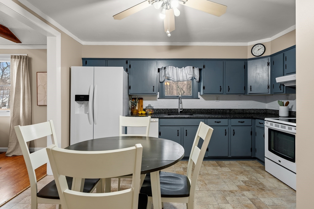 63 Sycamore Street Holbrook, MA 02343 - Photo 22 of 42