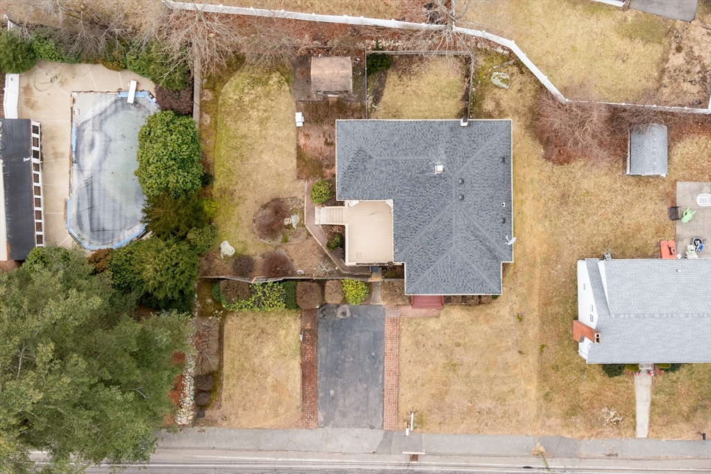 63 Sycamore Street Holbrook, MA 02343 - Photo 6 of 42