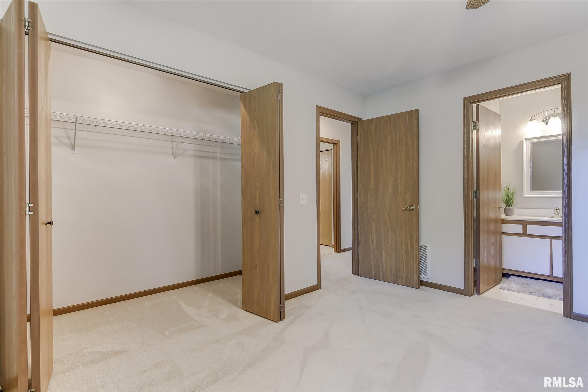 219 Eagle Ridge Drive Chatham, IL 62629 - Photo 14 of 27 Gallery Image 14