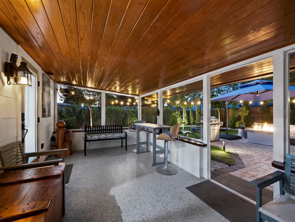 2421 Prospect Street Sarasota, FL 34239 - Photo 22 of 29