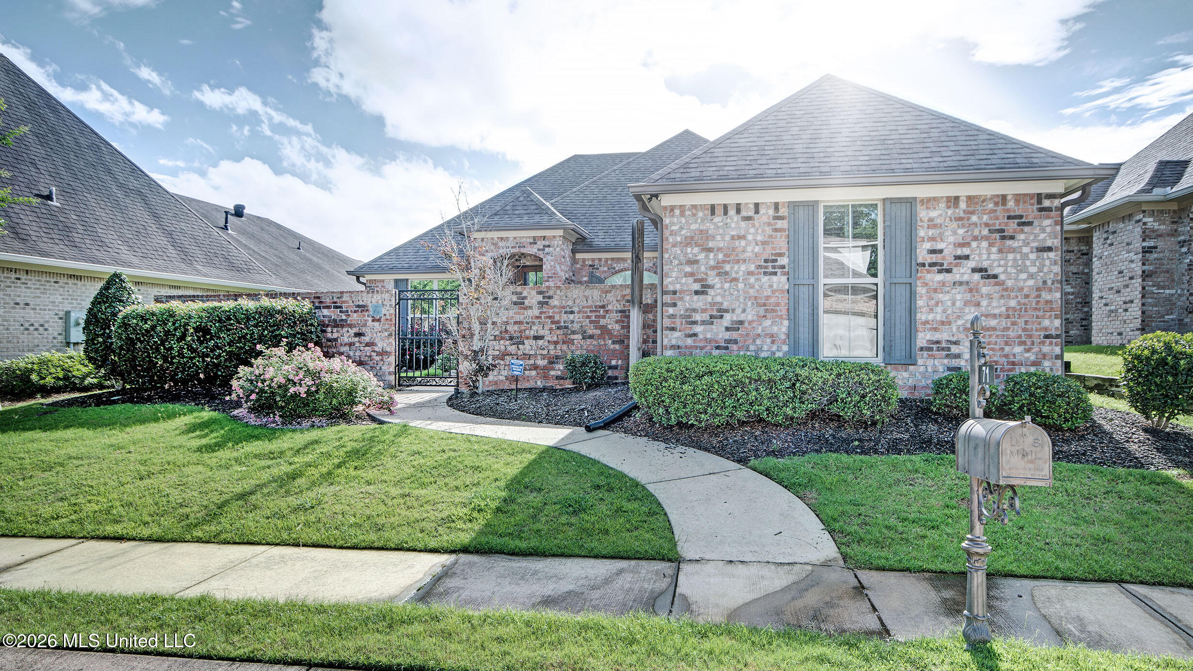 71 Enclave Circle Ridgeland, MS 39157 - Photo 2 of 31 IMGP0175_6_7