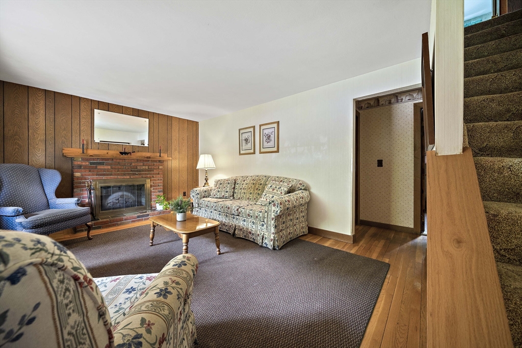 24 Spallus Road Stoughton, MA 02072 - Photo 10 of 29