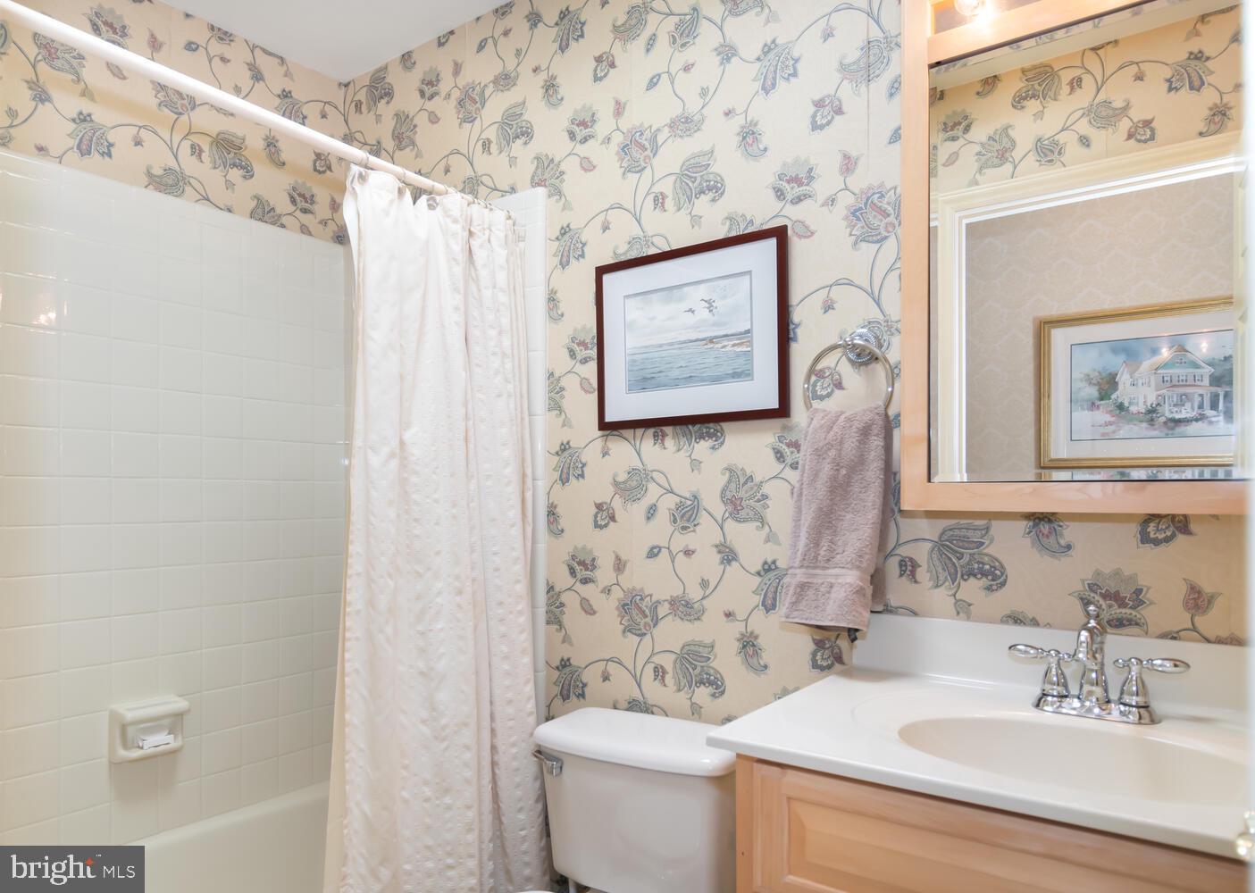 8039 Quaker Neck Road Chestertown, MD 21620 - Photo 32 of 75 Hall Bathroom