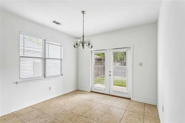 $1,950 | 817 Norval Street, Mandeville, LA 70448