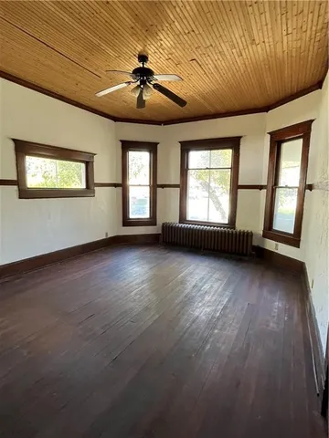 $130,000 | 715 West 4th Street, Cameron, MO 64429