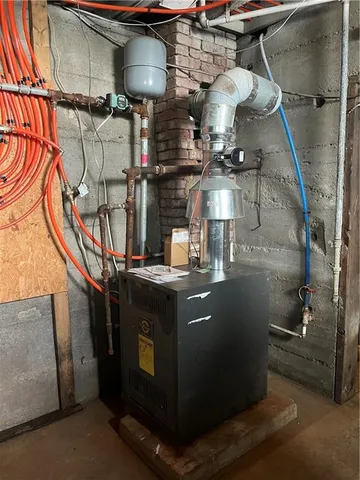 $130,000 | 715 West 4th Street, Cameron, MO 64429