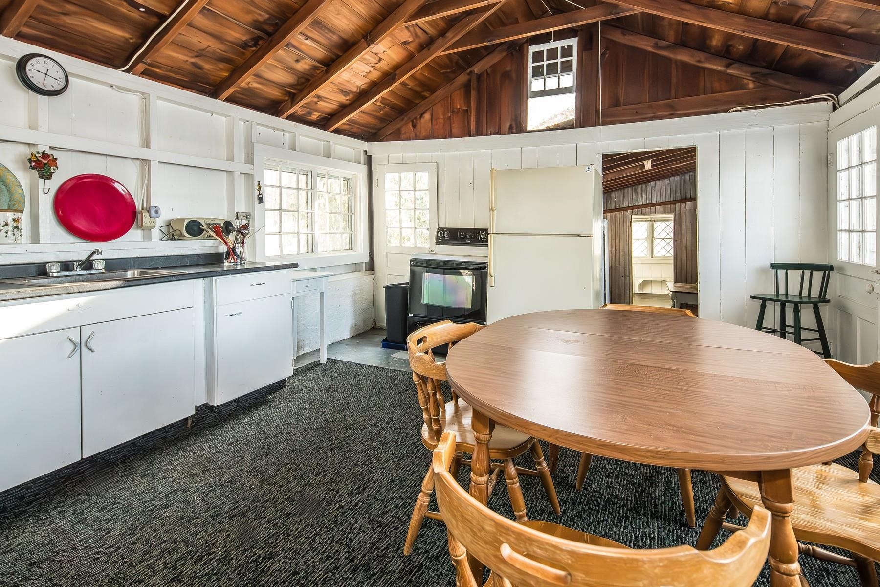 402 Pine Cliff Road Castleton, VT 05732 - Photo 18 of 25