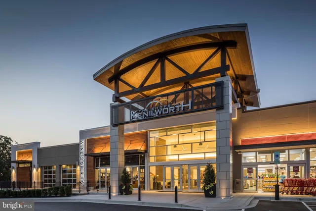 a view of entrance front of the building