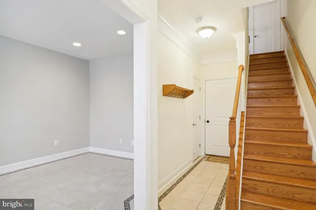 a view of an entryway