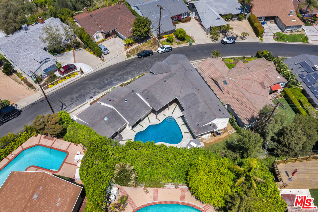 3614 Willowcrest Avenue Studio City, CA 91604 - Photo 42 of 43 an aerial view of a house with a garden and plants