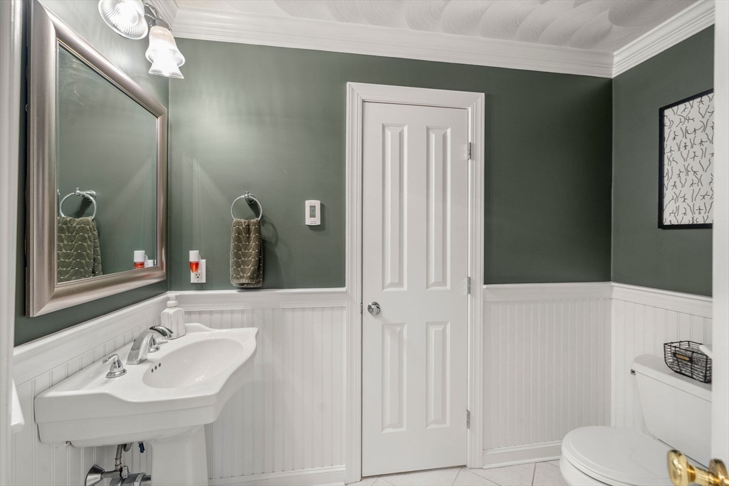 30 Michael Road Attleboro, MA 02703 - Photo 20 of 42 Gallery Image 20