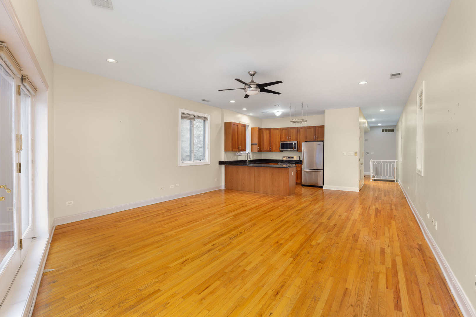 31 East 26th Street, Unit 5 Chicago, IL 60616 - Photo 13 of 40