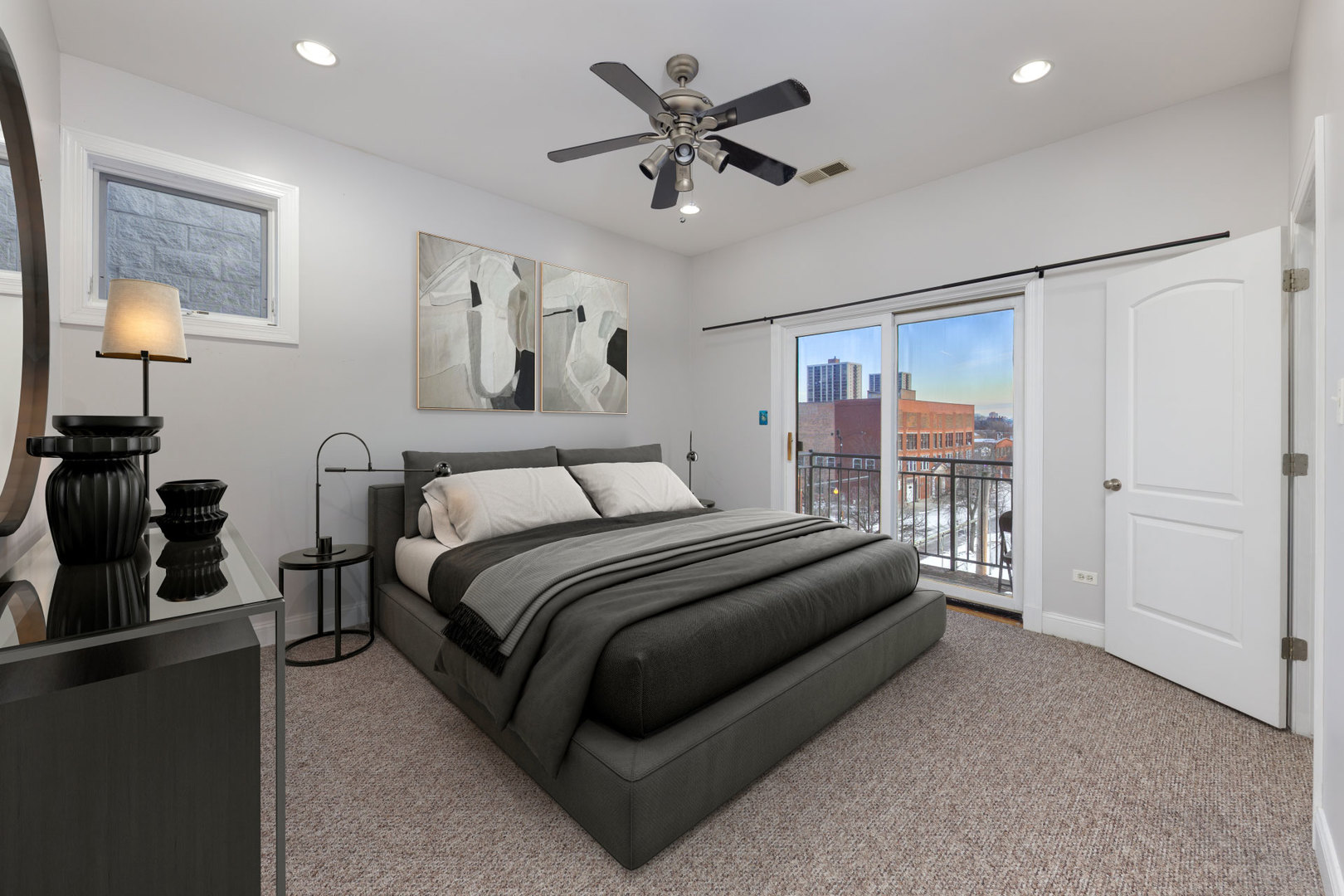 31 East 26th Street, Unit 5 Chicago, IL 60616 - Photo 18 of 40 a bedroom with a bed and window