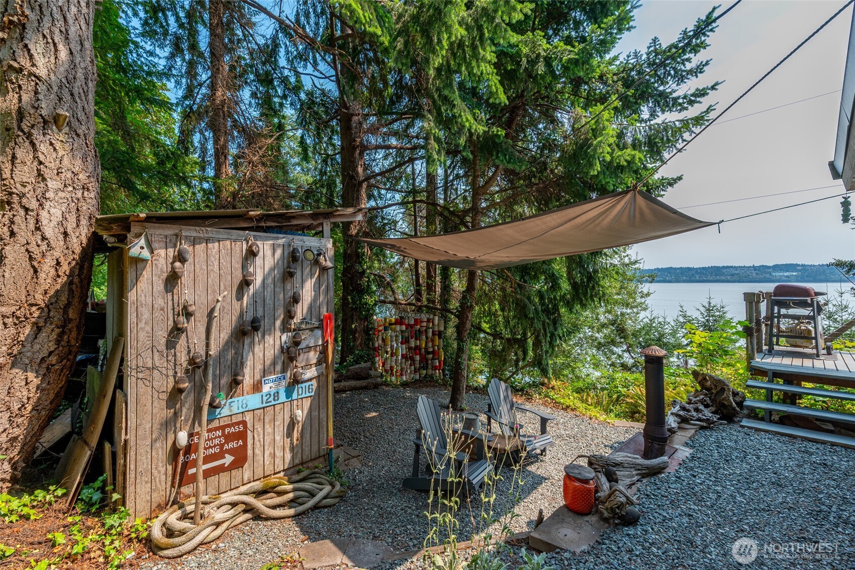 8343 B South Franklin Road Clinton, WA 98236 - Photo 27 of 37 Gallery Image 27