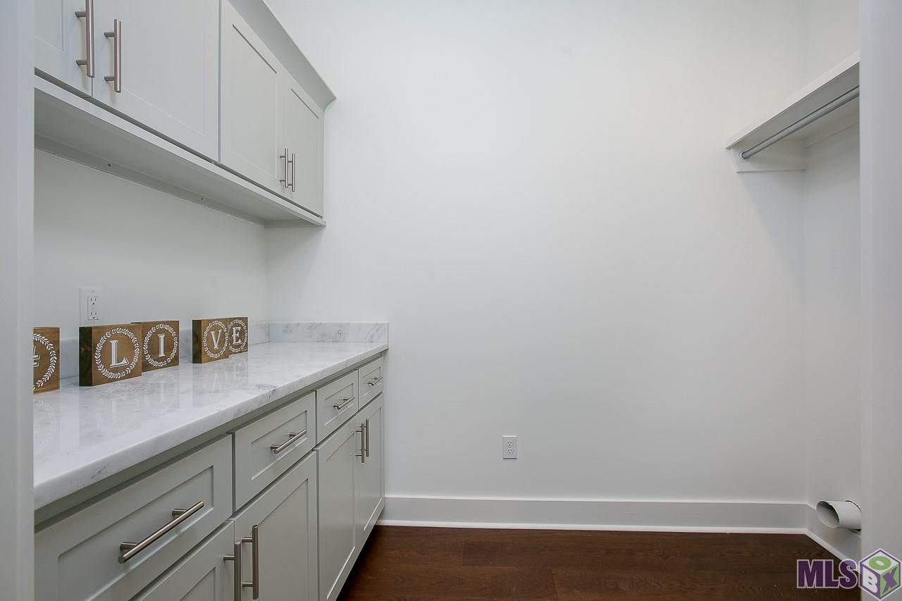 2527 Fiero Street Baton Rouge, LA 70808 - Photo 10 of 21 Gallery Image 10