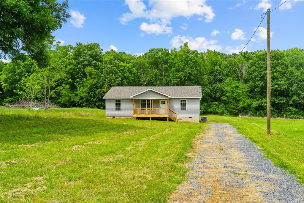 674 Southeast Eber Road Dalton, GA 30720 - Photo 4 of 50 Gallery Image 4