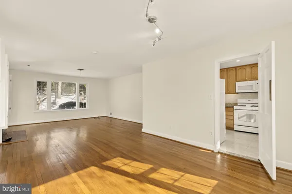 $5,500 | 2736 Stephenson Lane Northwest, Washington, DC 20015