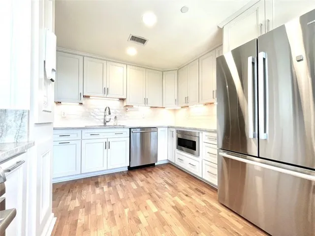 $5,700 | 195 14th Street Northeast, Unit P603, Atlanta, GA 30309