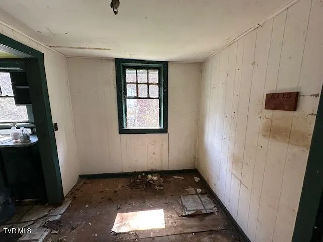 $19,500 | 164 Cardwell Town, Saltville, VA 24370