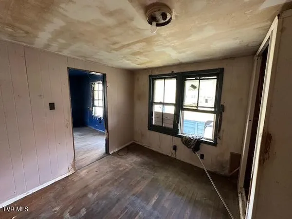 $19,500 | 164 Cardwell Town, Saltville, VA 24370