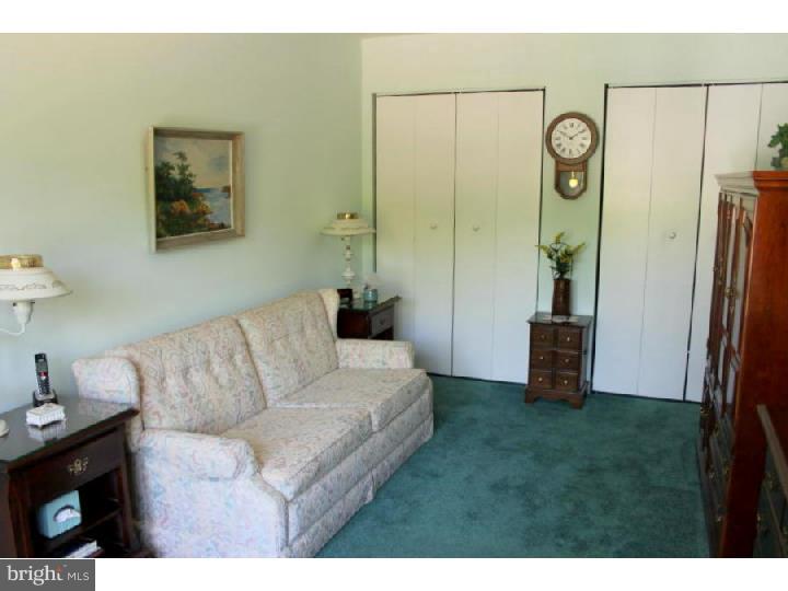 415 Apple Road Edgewater Park, NJ 08010 - Photo 17 of 23 Bedroom 4
