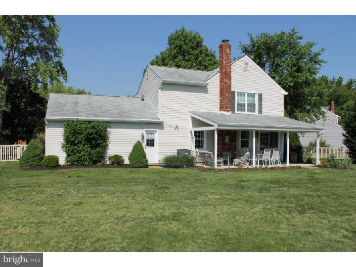 415 Apple Road Edgewater Park, NJ 08010 - Photo 18 of 23 Exterior Back