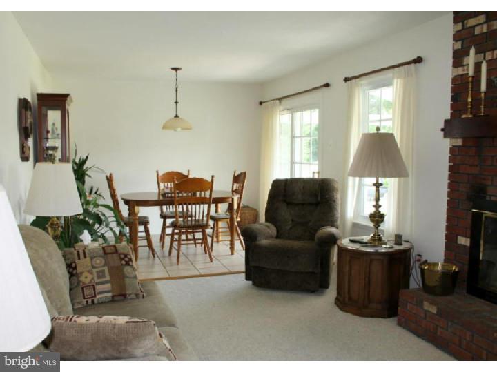 415 Apple Road Edgewater Park, NJ 08010 - Photo 10 of 23