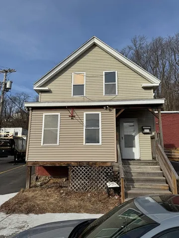 $3,000 | 255 River Street, Unit 1, Haverhill, MA 01832